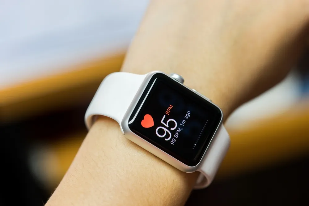 Cara Smartwatch Memantau Detak Jantung